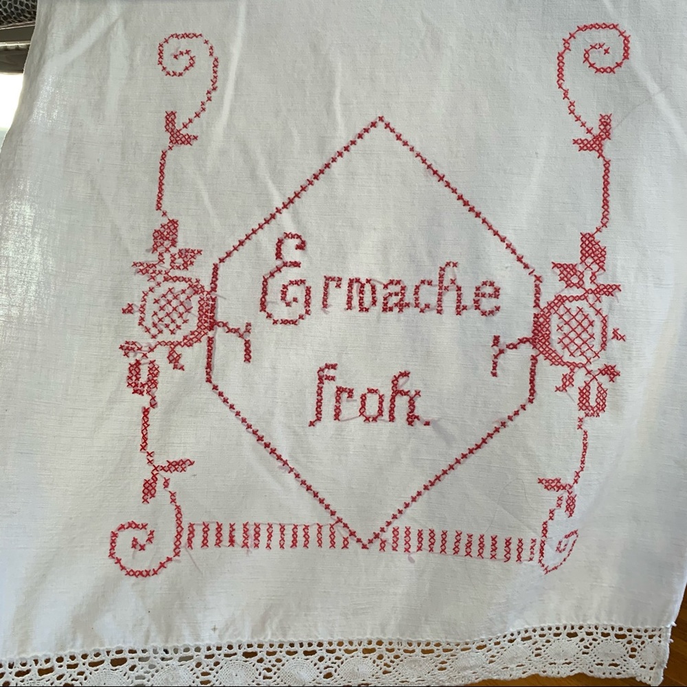 “Ermache Froh” vintage hand embroidered German linen